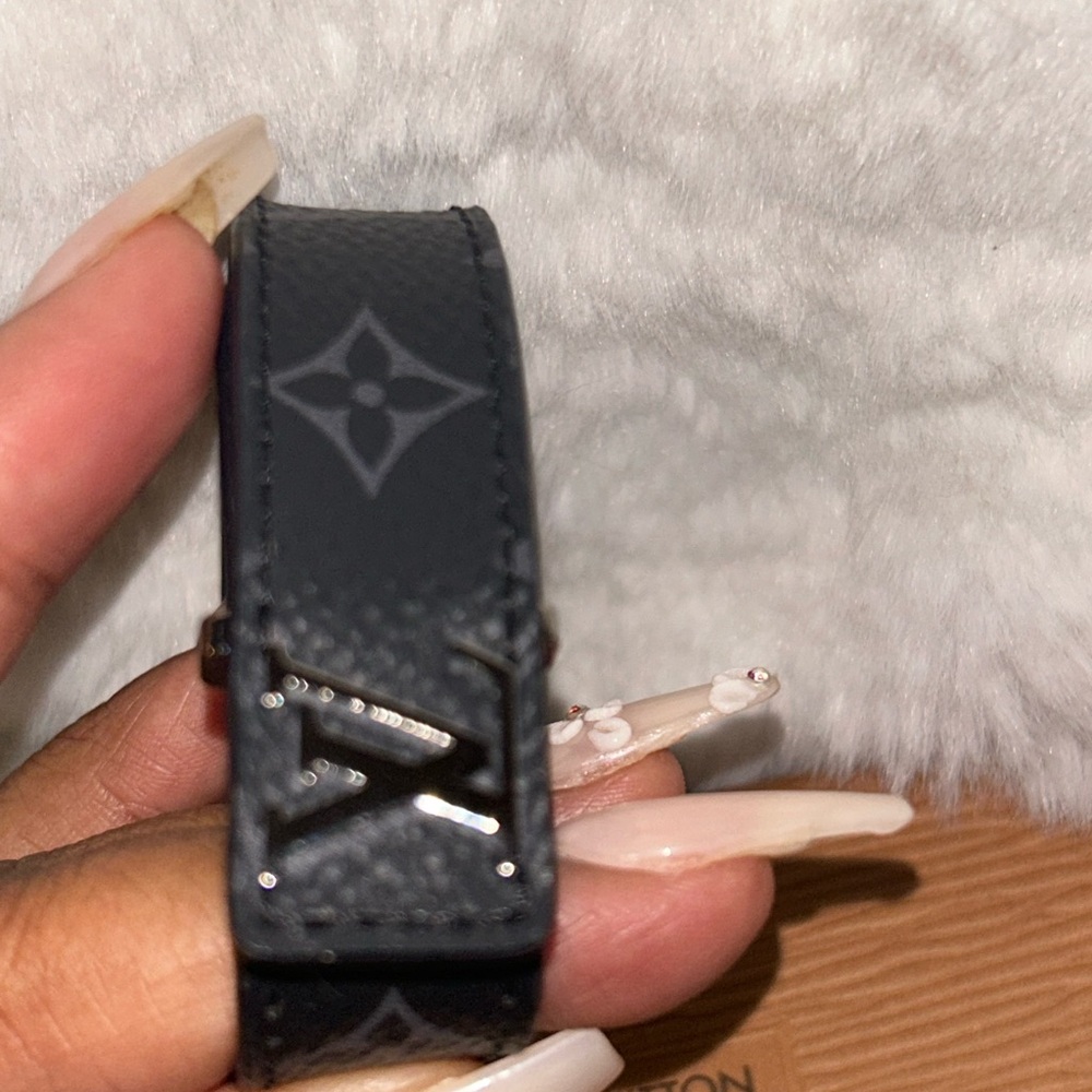 Louis Vuitton Eclipse Slim Bracelet - image 7
